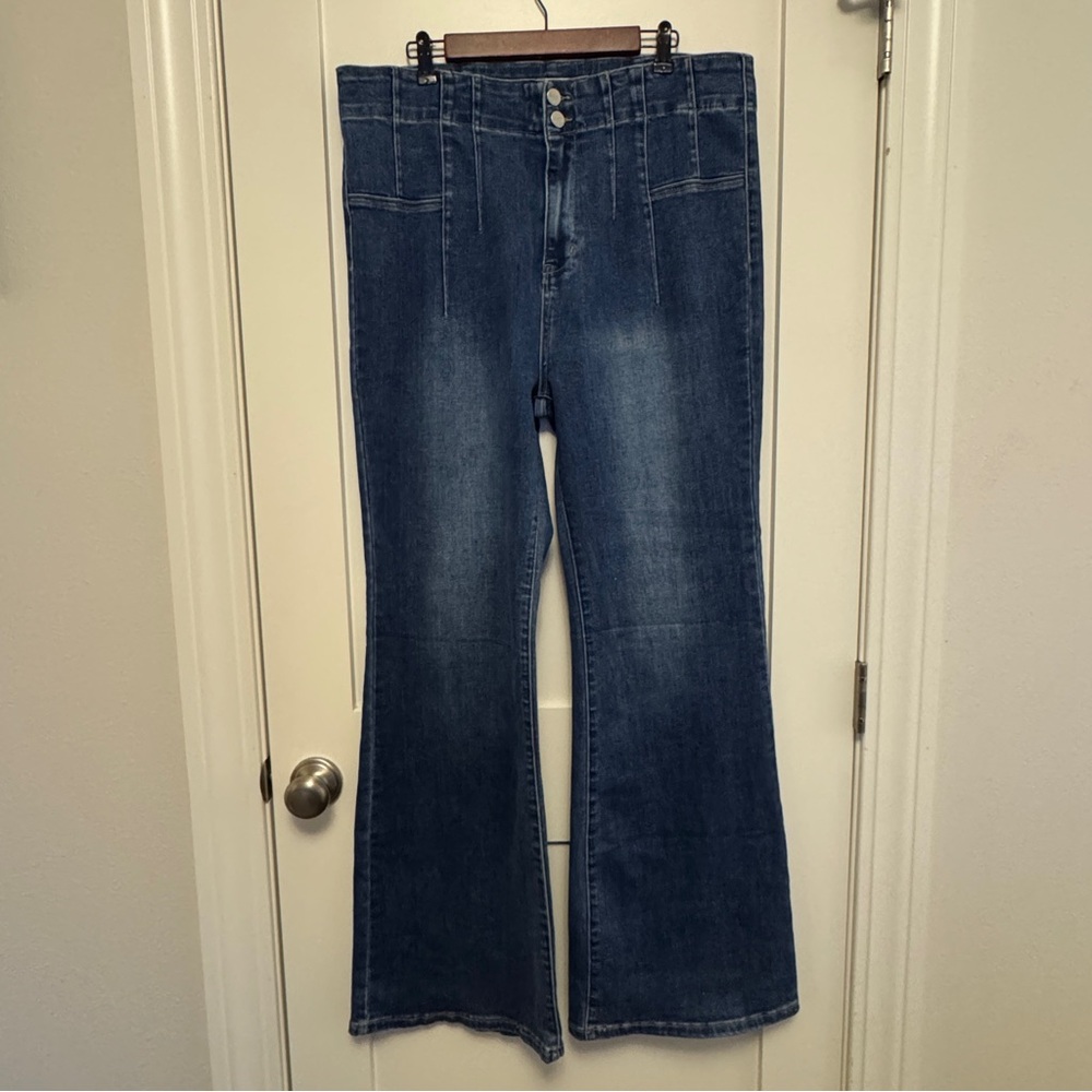 Risen Los Angeles high-rise Flare Women's Jeans XXL